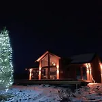 Arctic Luxury Northern Lights View וילה