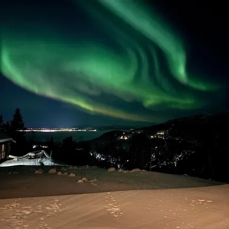 Arctic Luxury Northern Lights View * ألتا