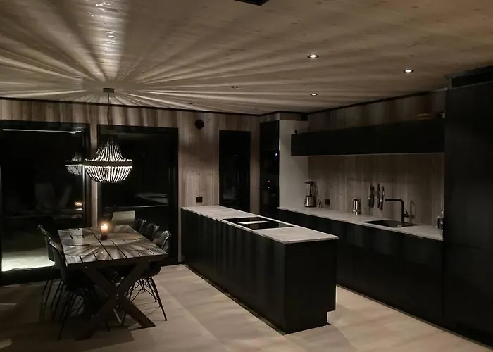 Arctic Luxury Northern Lights View Villa