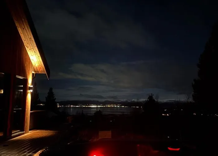 Arctic Luxury Northern Lights View Willa