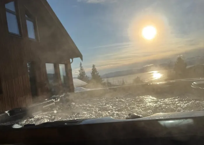 Willa Arctic Luxury Northern Lights View *